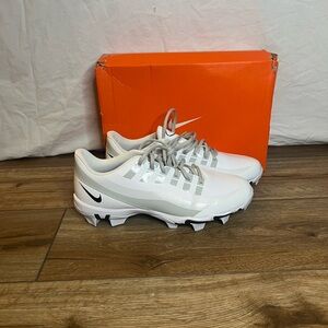 Nike White and Gray Sports Cleats
